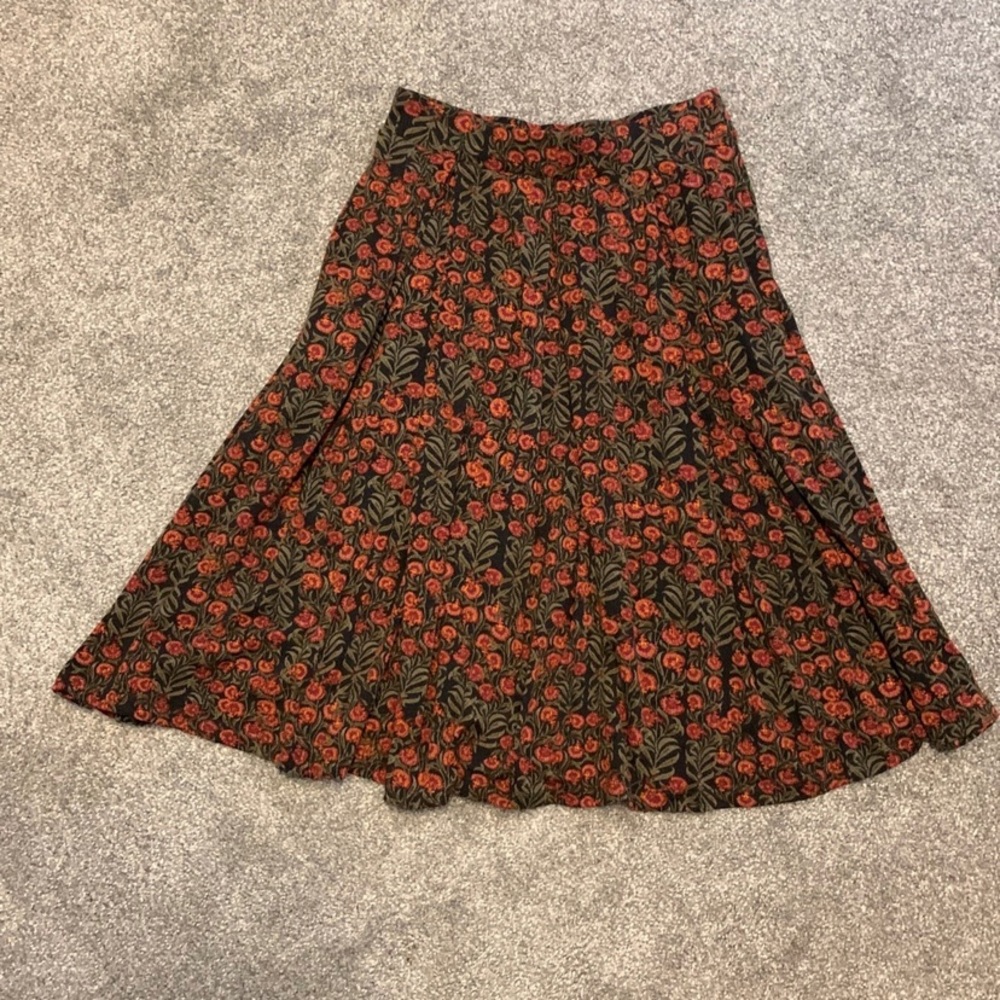Lularoe rose skirt